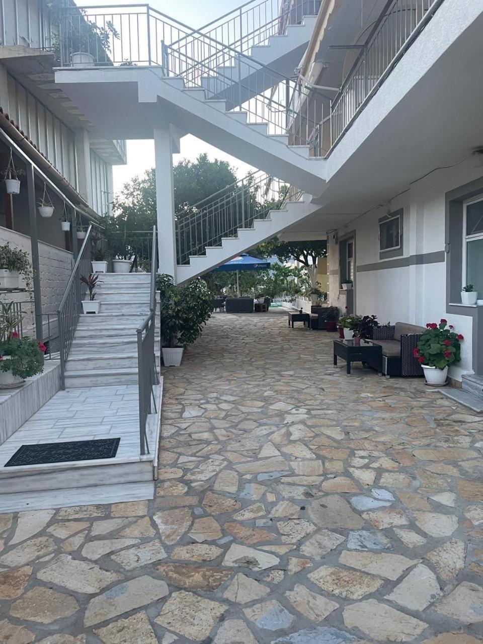 Bella Vista Apartment Borsh Exterior photo